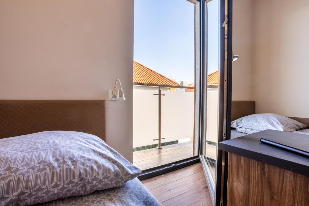 Noclegijarocin Bed & Breakfast Exterior foto