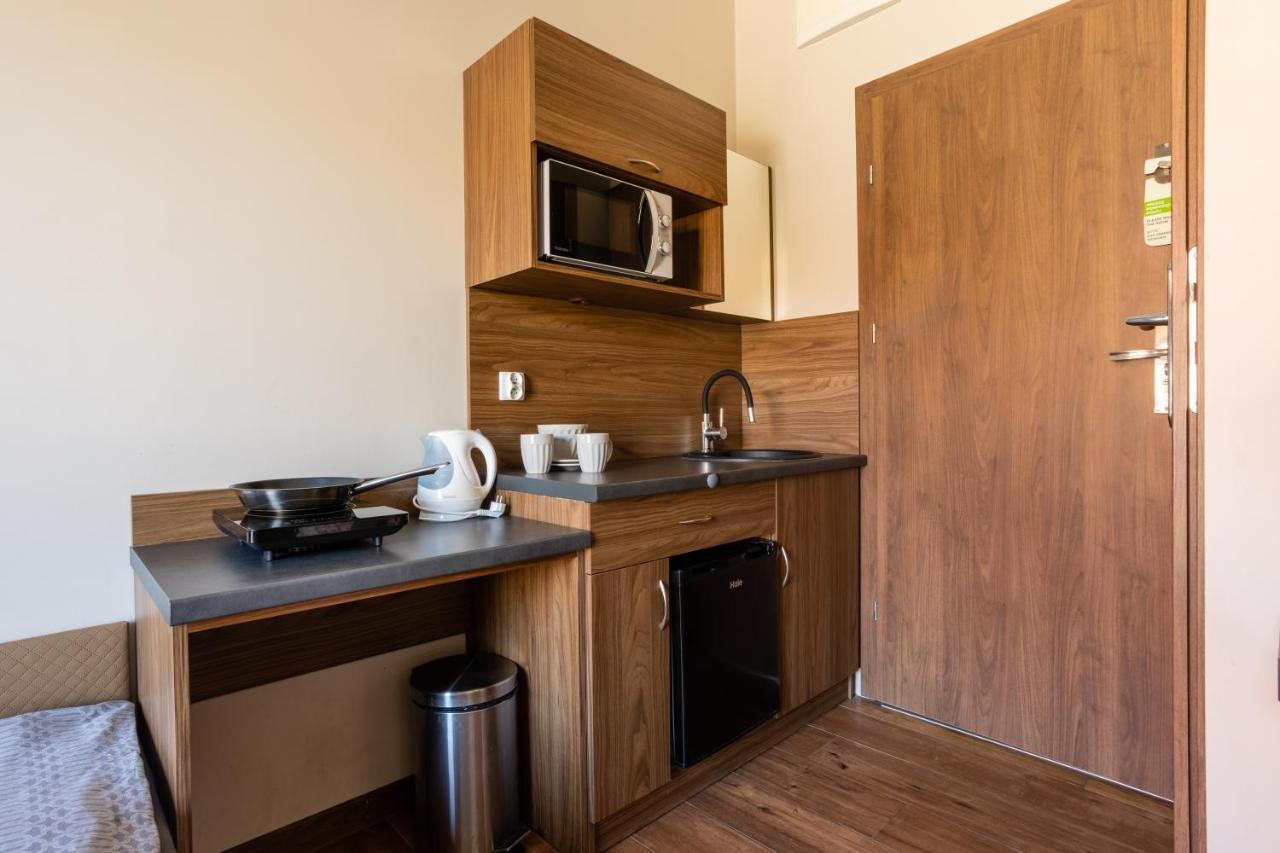 Noclegijarocin Bed & Breakfast Exterior foto