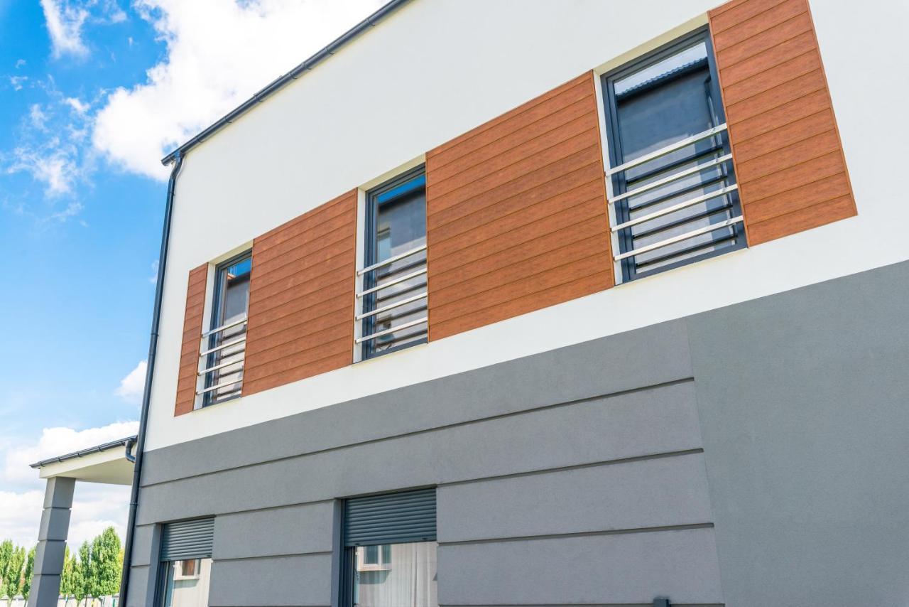 Noclegijarocin Bed & Breakfast Exterior foto